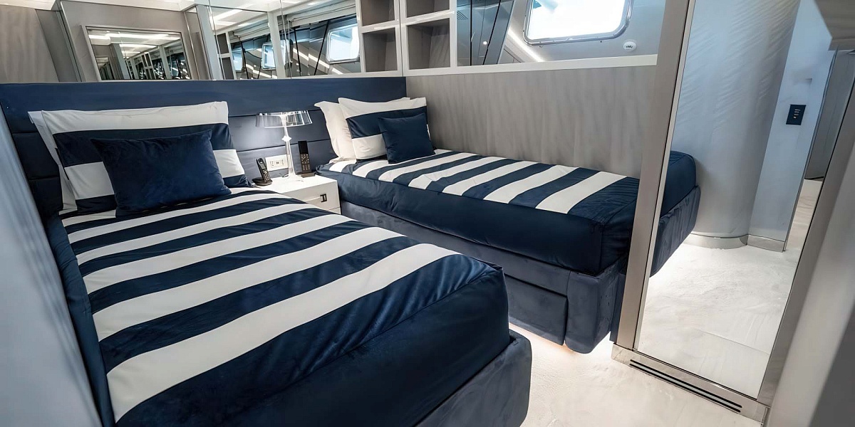 Аренда мега яхты BAGLIETTO 136 Aquila в Греции